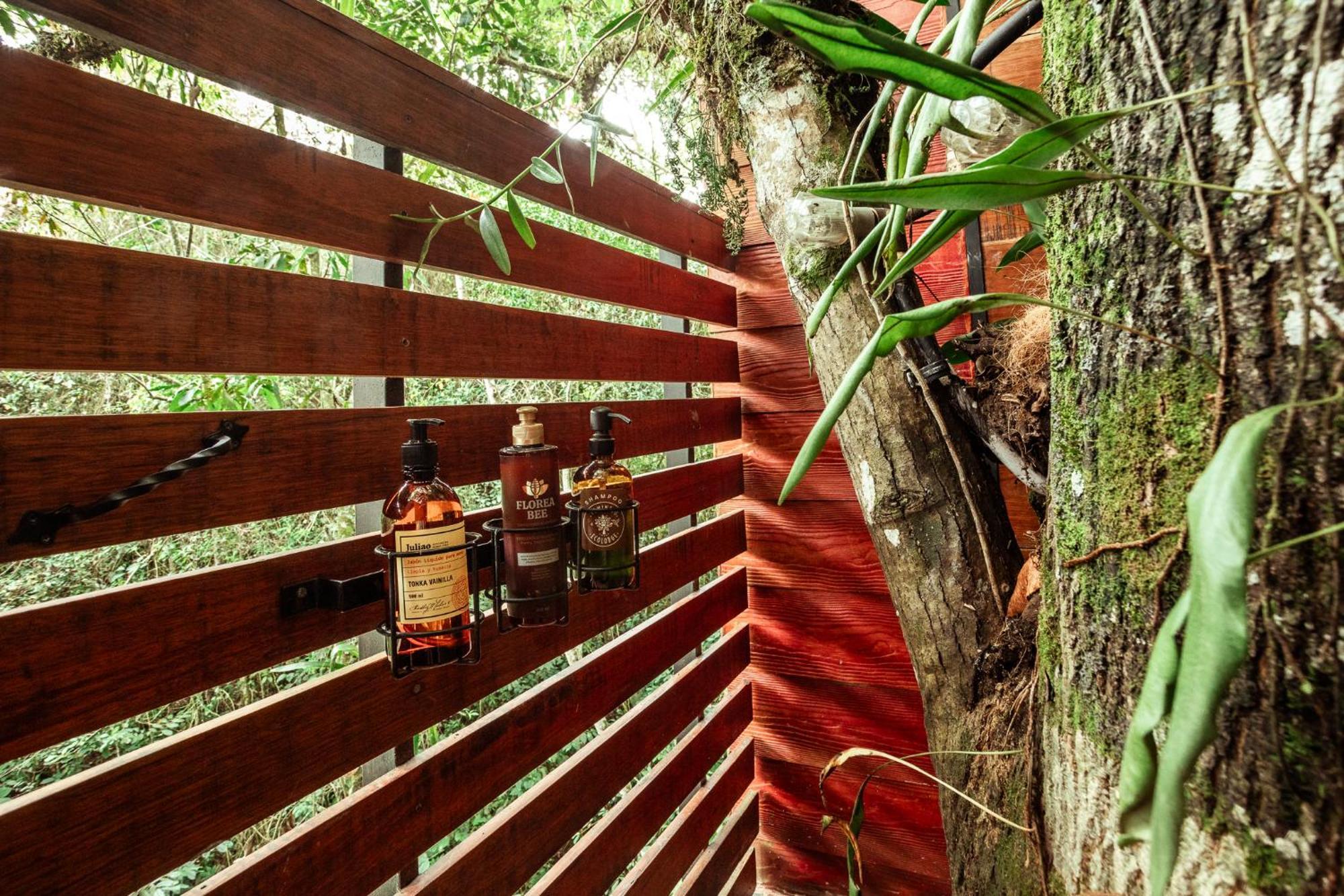 Tominejo Ecolodge - Casas En Los Arboles Neira Exteriér fotografie